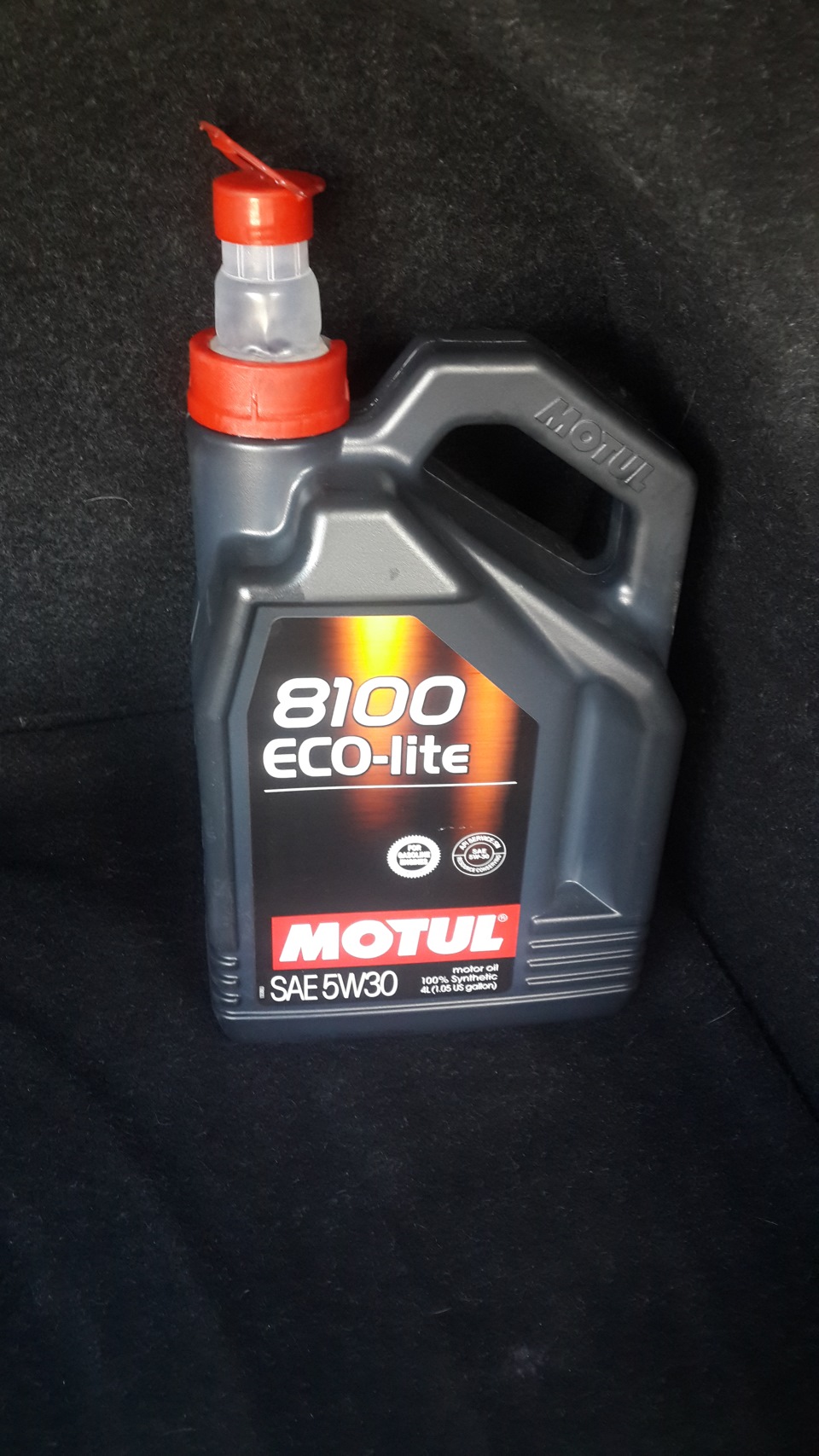Motul 5w30 eco-lite 1