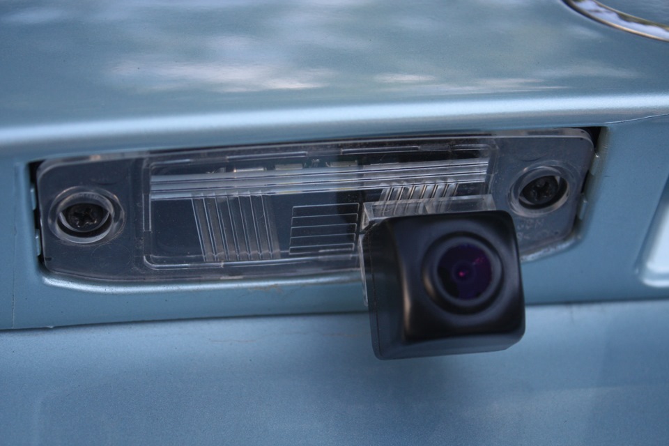 Камера заднього виду Gazer CC100 + перехідник 1