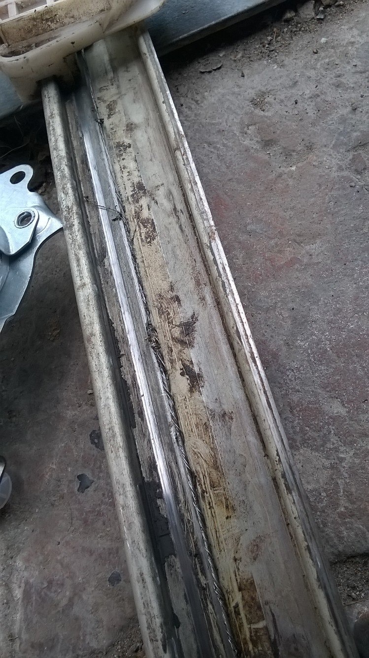Заміна склопідйомника водія 1