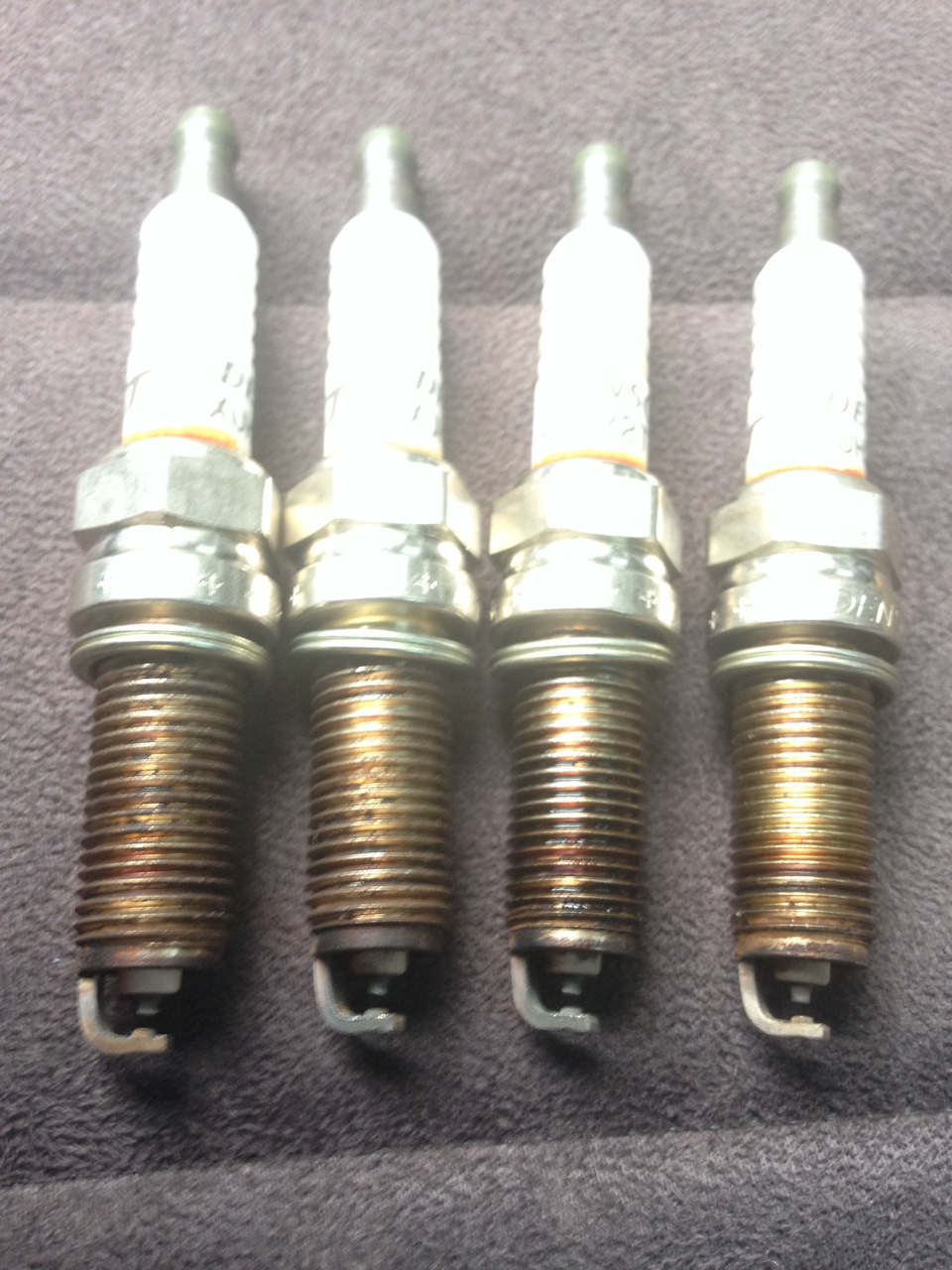 Заміна свічок, знову Denso ... 3