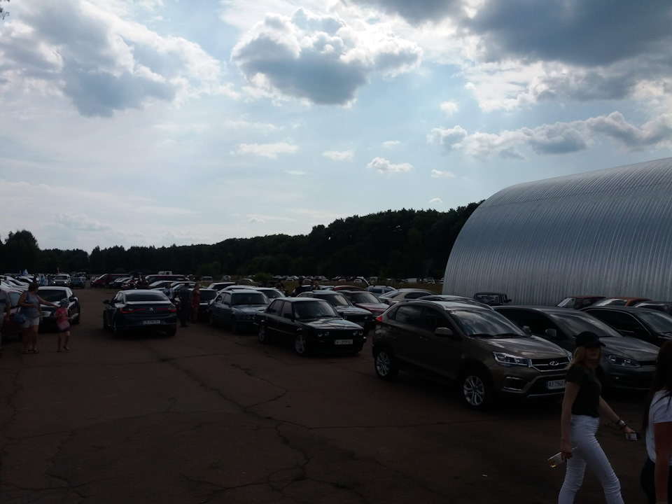 Україна. Ладинка. Аеродром. BMW Club Chernigov Fest 2019. 4