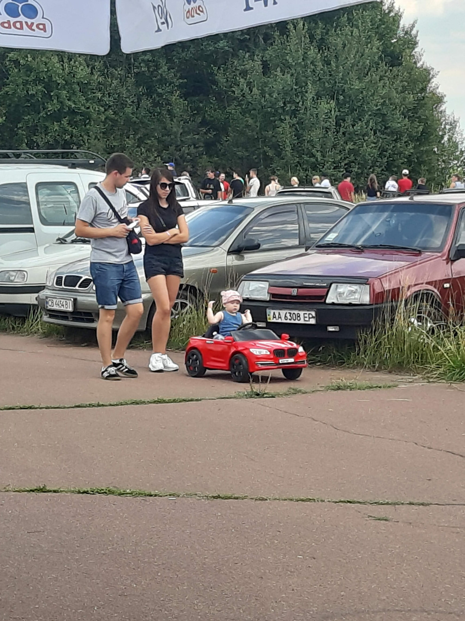 Україна. Ладинка. Аеродром. BMW Club Chernigov Fest 2019. 5