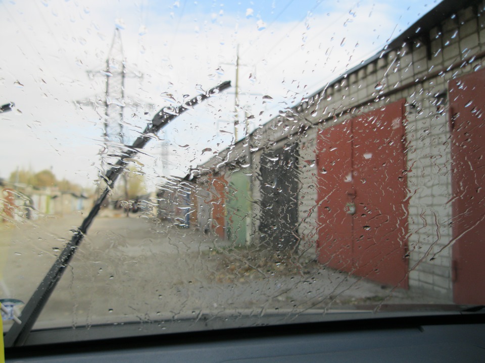 Віялові форсунки та зворотний клапан системи омивача. 5