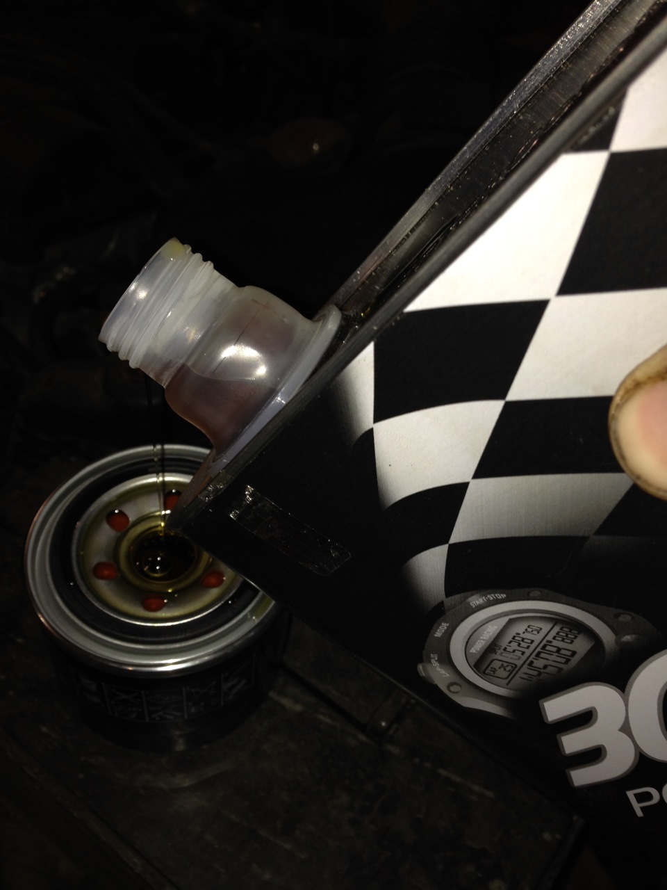 Заміна мастила Motul 300V Power 5W-30 5