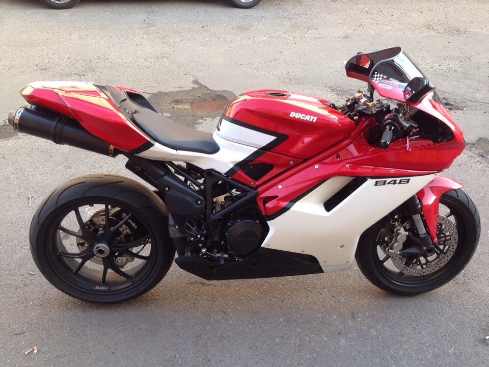 Продам Ducati 848 2