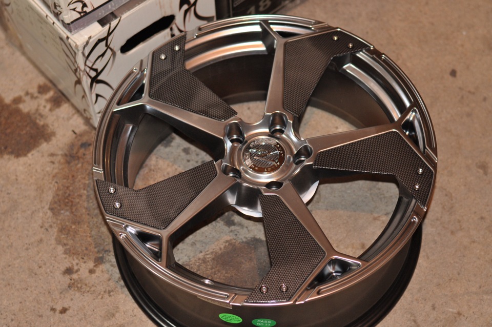 zinik z28 reventon 18 3