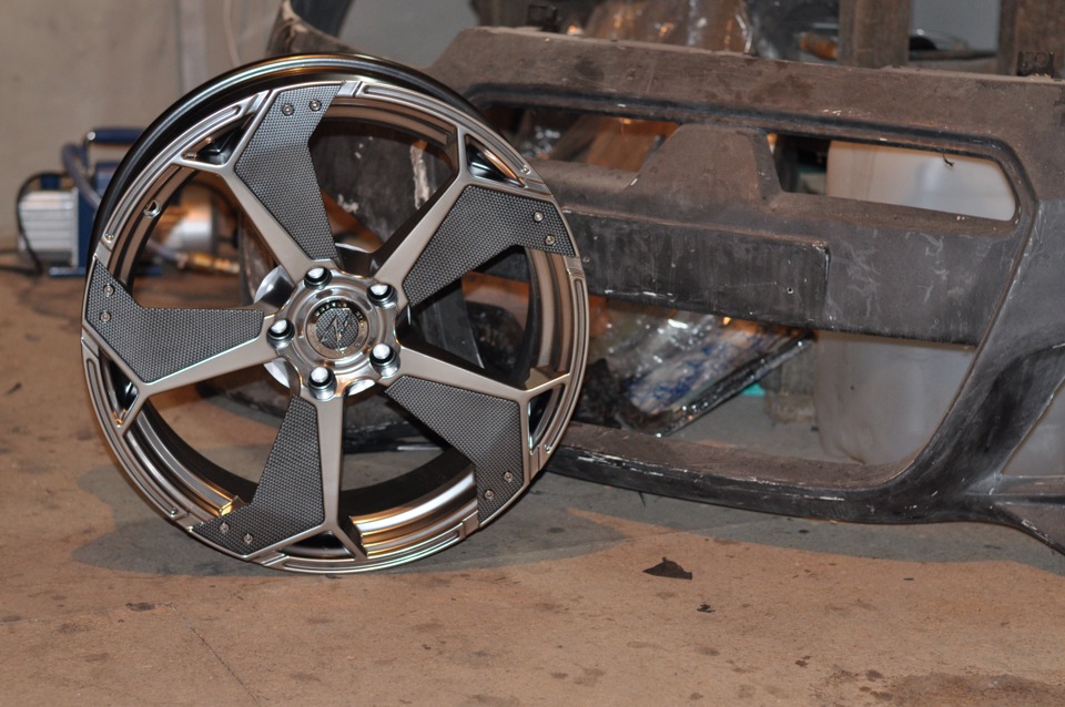 zinik z28 reventon 18 4