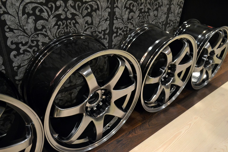 ♛ XXR 522 R18 J8.5 ET30 4
