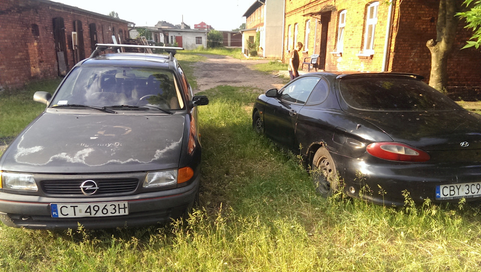 Приїхав до своєї Капи у Гості 1