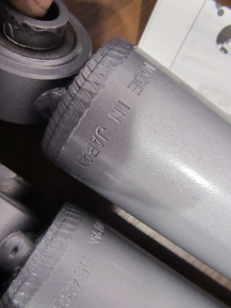 Амортизатори KYB (Kayaba) Gas-A-Just на Elantra MD 5