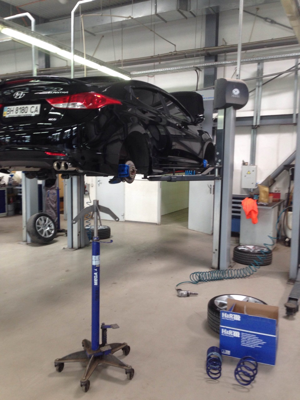 Готово! Встановив пружини H&R -30mm на Elantra MD 2