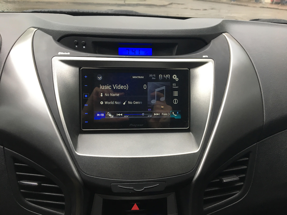 Pioneer SPH-DA120 + рамка + динаміка 2