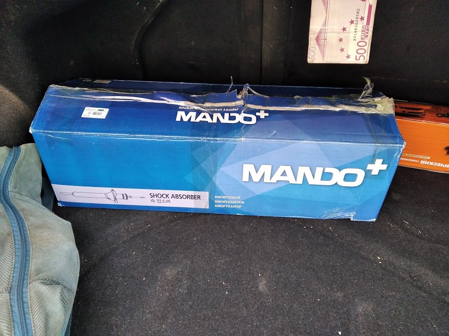 Амортизатор Mando відходив 40 тис. і все. 1