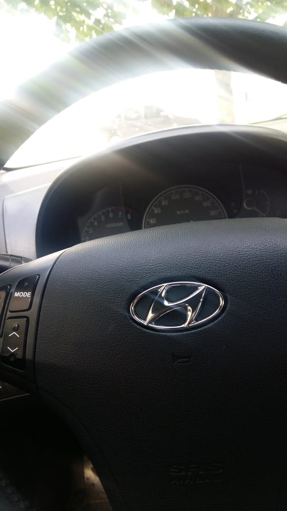 Нова емблема Hyundai на кермо 1