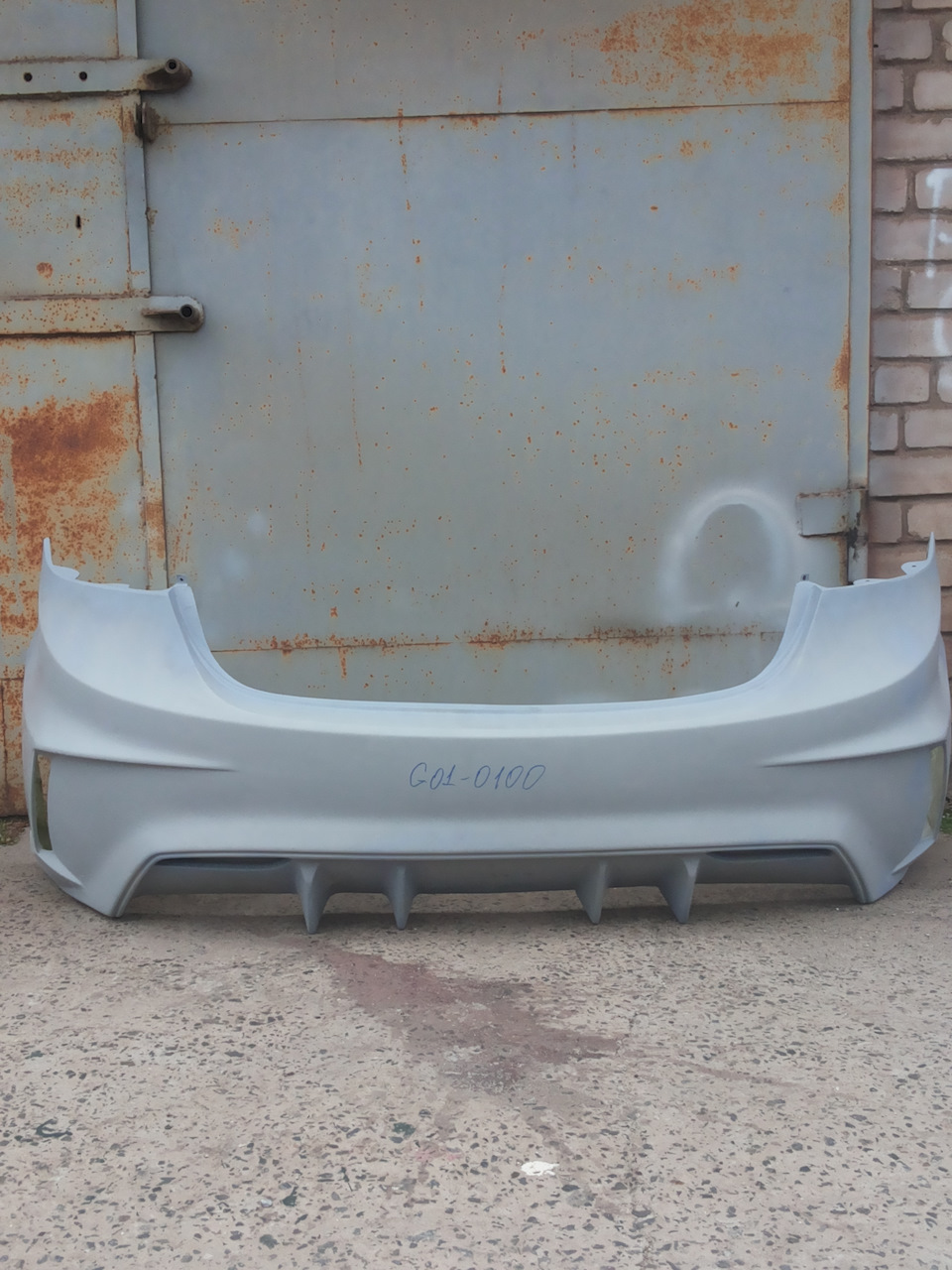 Продам задній бампер M&S Body Kit на Elantra MD в Україні 2