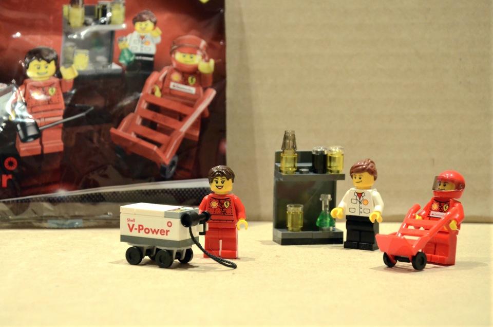 Shell. Колекція Моделів Ferrari LEGO ®… 3