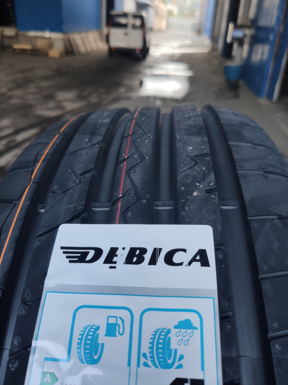 Літо 215/50 R17: Debica Presto UHP 2 2