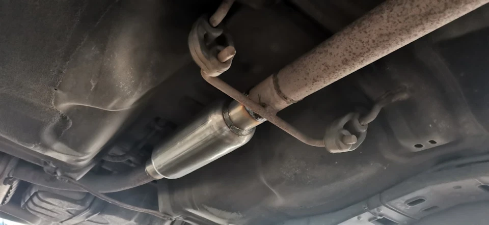 Заміна гофри, резонатора