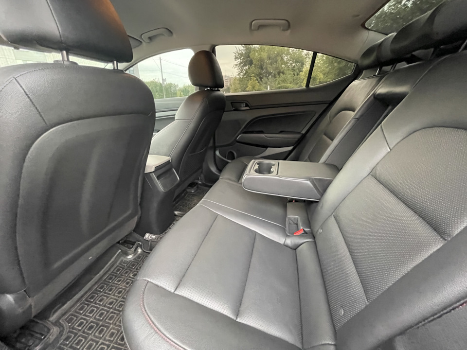 Салон від Elantra Sport ч.2 4