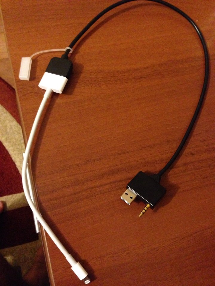 Шнурок на Apple 1