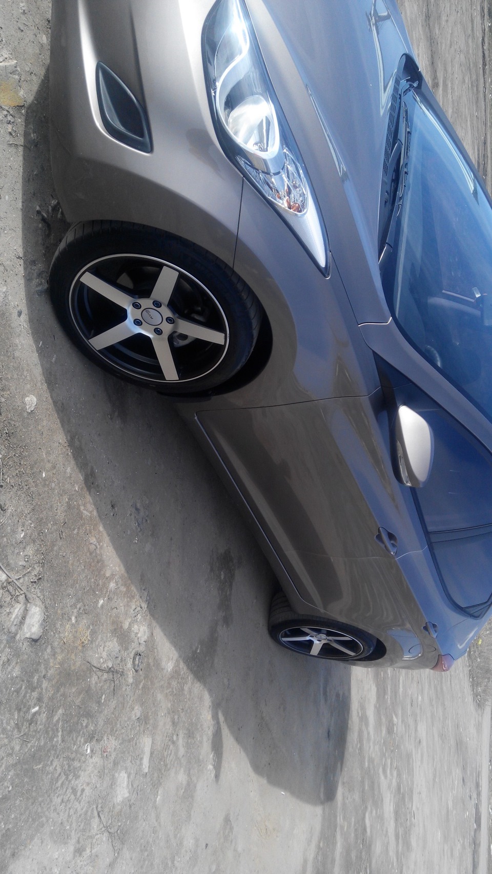 Перевзувся на 18 vossen 3