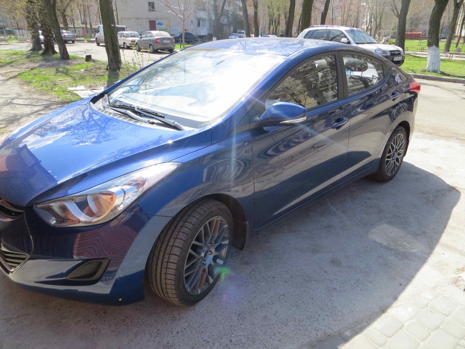 MOMO Revenge R17x7 5x114.3 ET 42 5