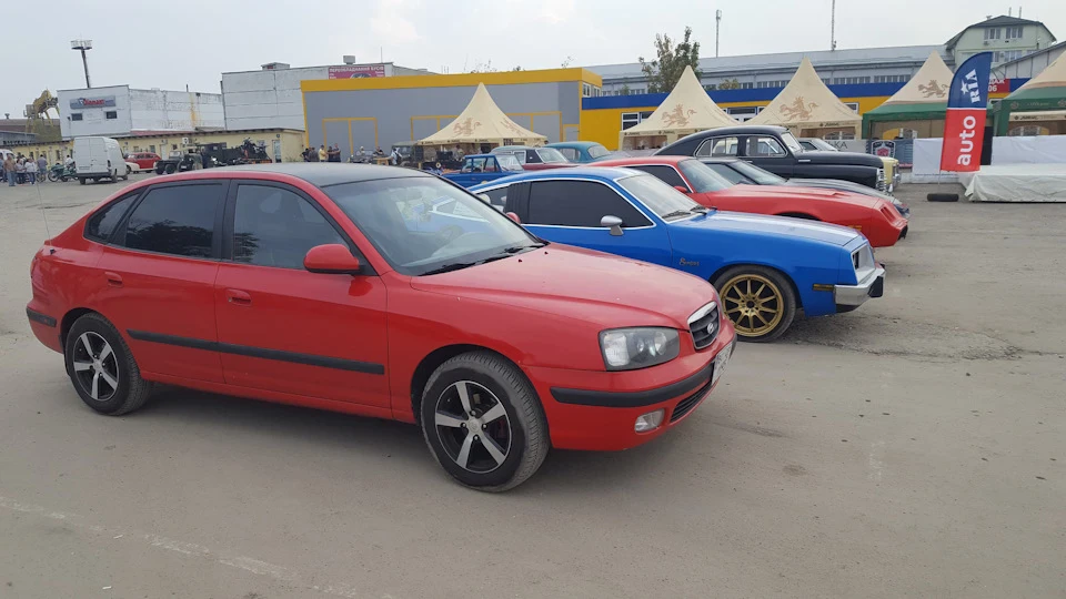 Ми на Міні-виставці рідкісних унікальних авто