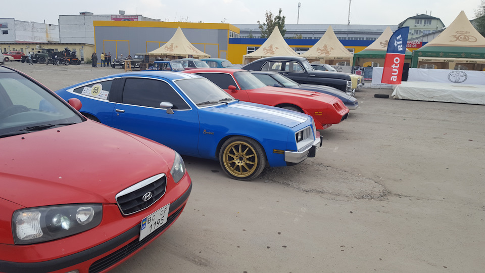 Ми на Міні-виставці рідкісних унікальних авто 3