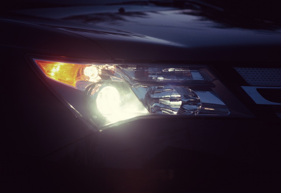 Все ж гарна у тестя Acura))) 4