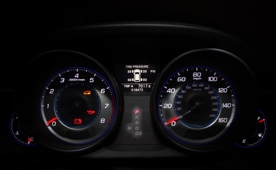 Все ж гарна у тестя Acura))) 5