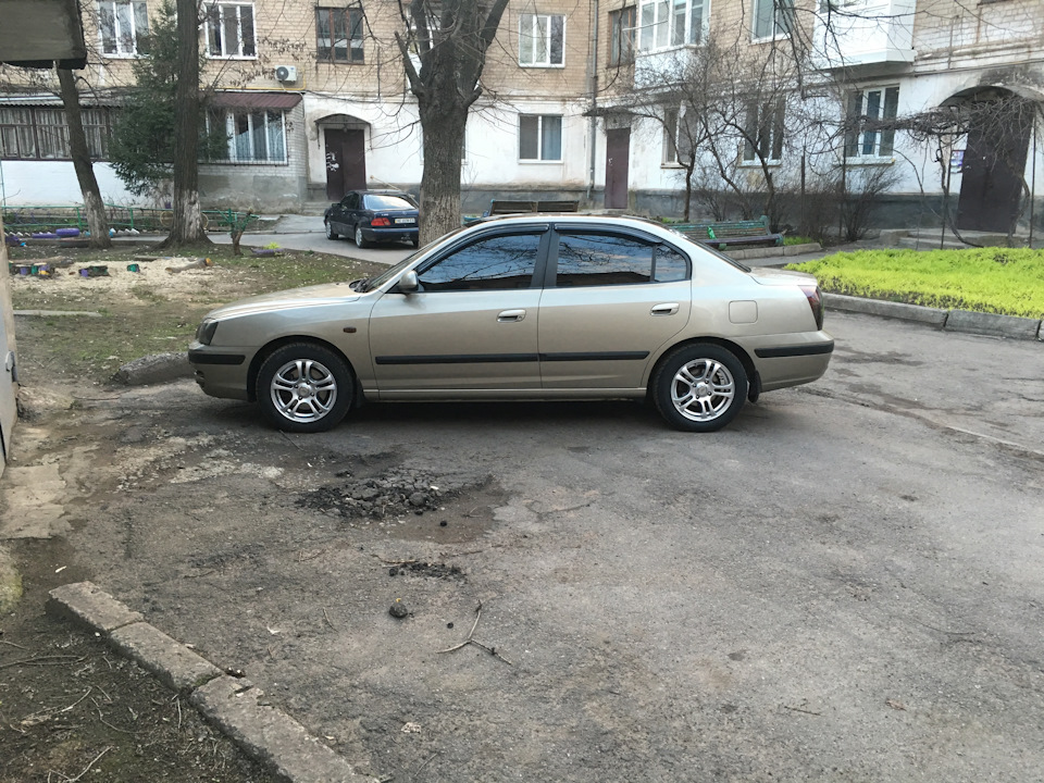 Такий вона до мене потрапила. 3