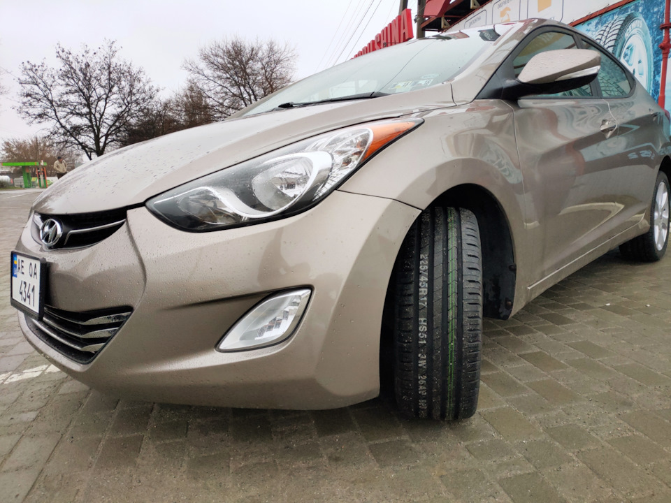Літо Kumho 225 45 17 3