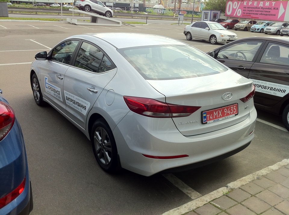 Нова Hyundai Elantra 2016 року. Моя думка 3