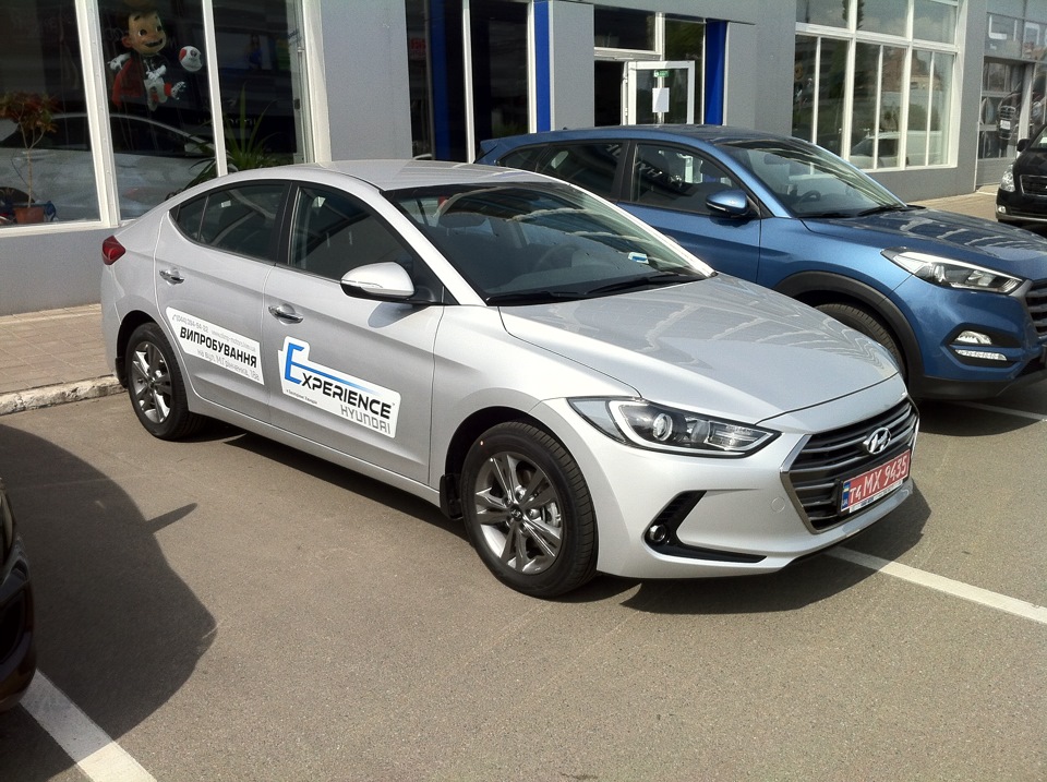Нова Hyundai Elantra 2016 року. Моя думка 1