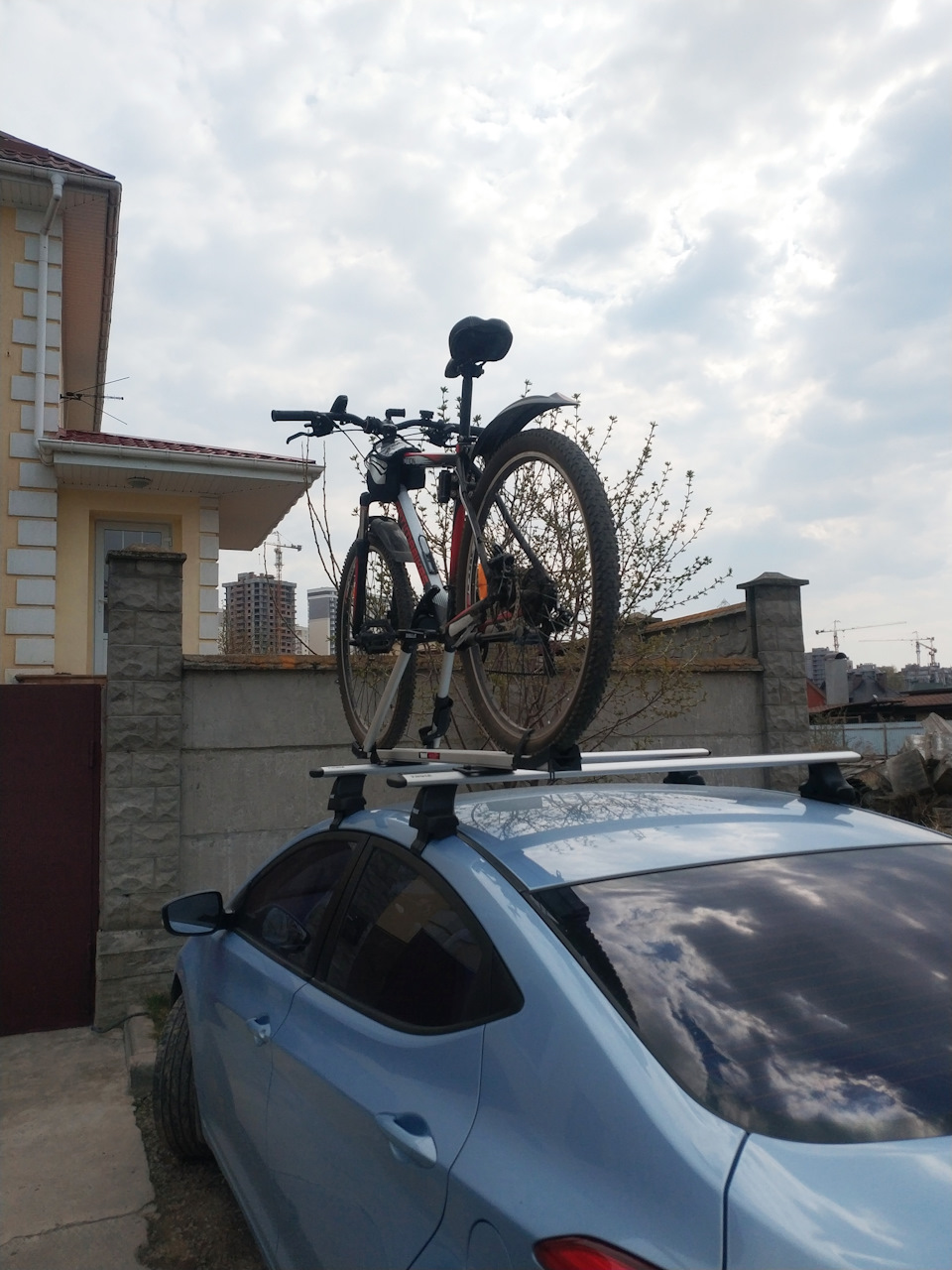 Велокріплення Thule Tour 510 3