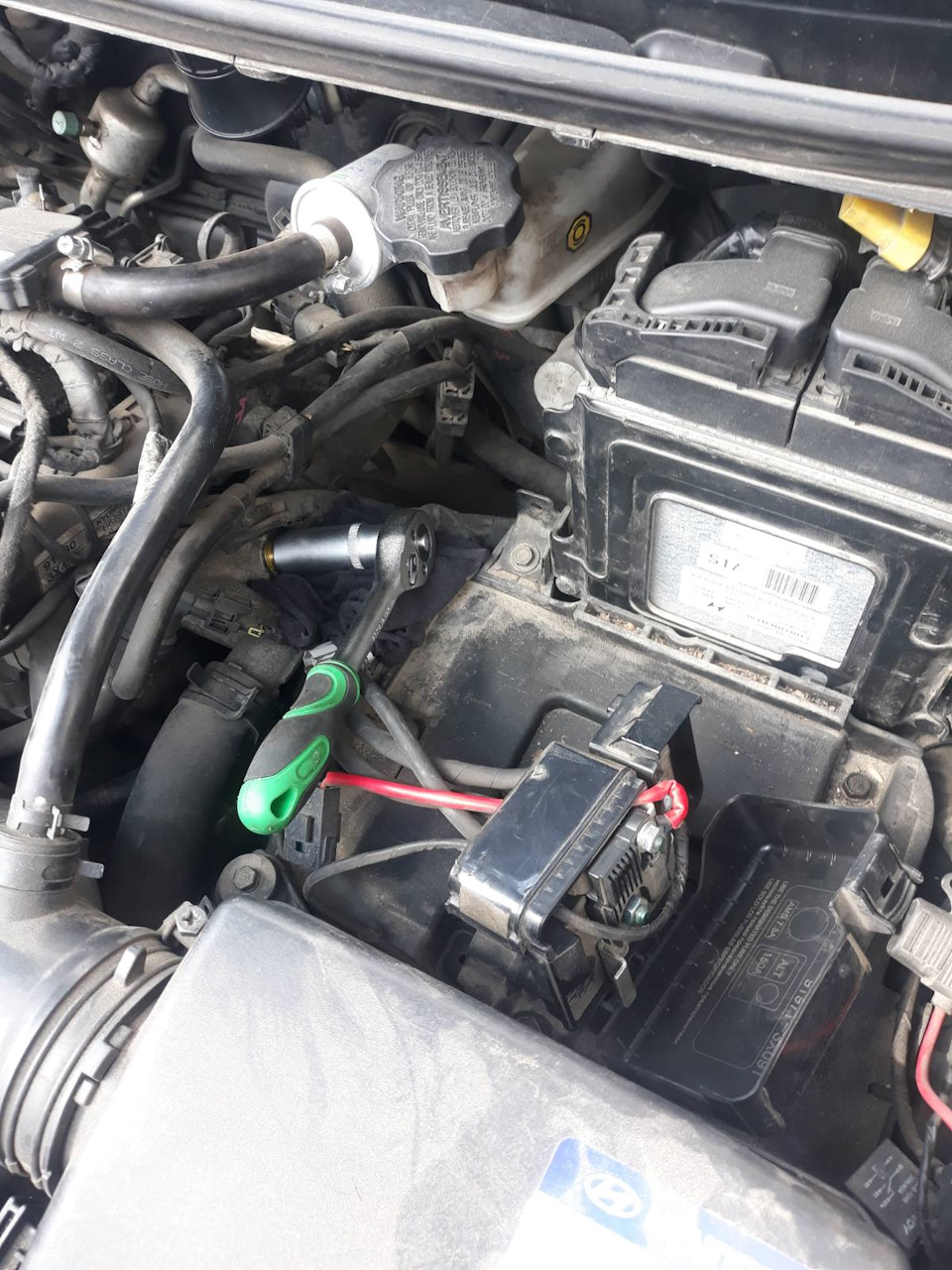 Датчик температури рідини, що охолоджує 3922038030 Elantra MD 3