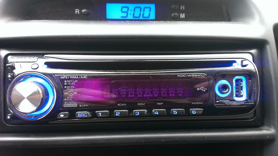 Друк посту - зникла індикація на панелі магнітофона Kenwood KDC-W5641U 2