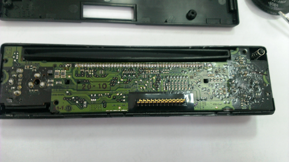 Піст радості - відновив роботу знімної панелі магнітофона Kenwood KDC-W5641U :)) 1