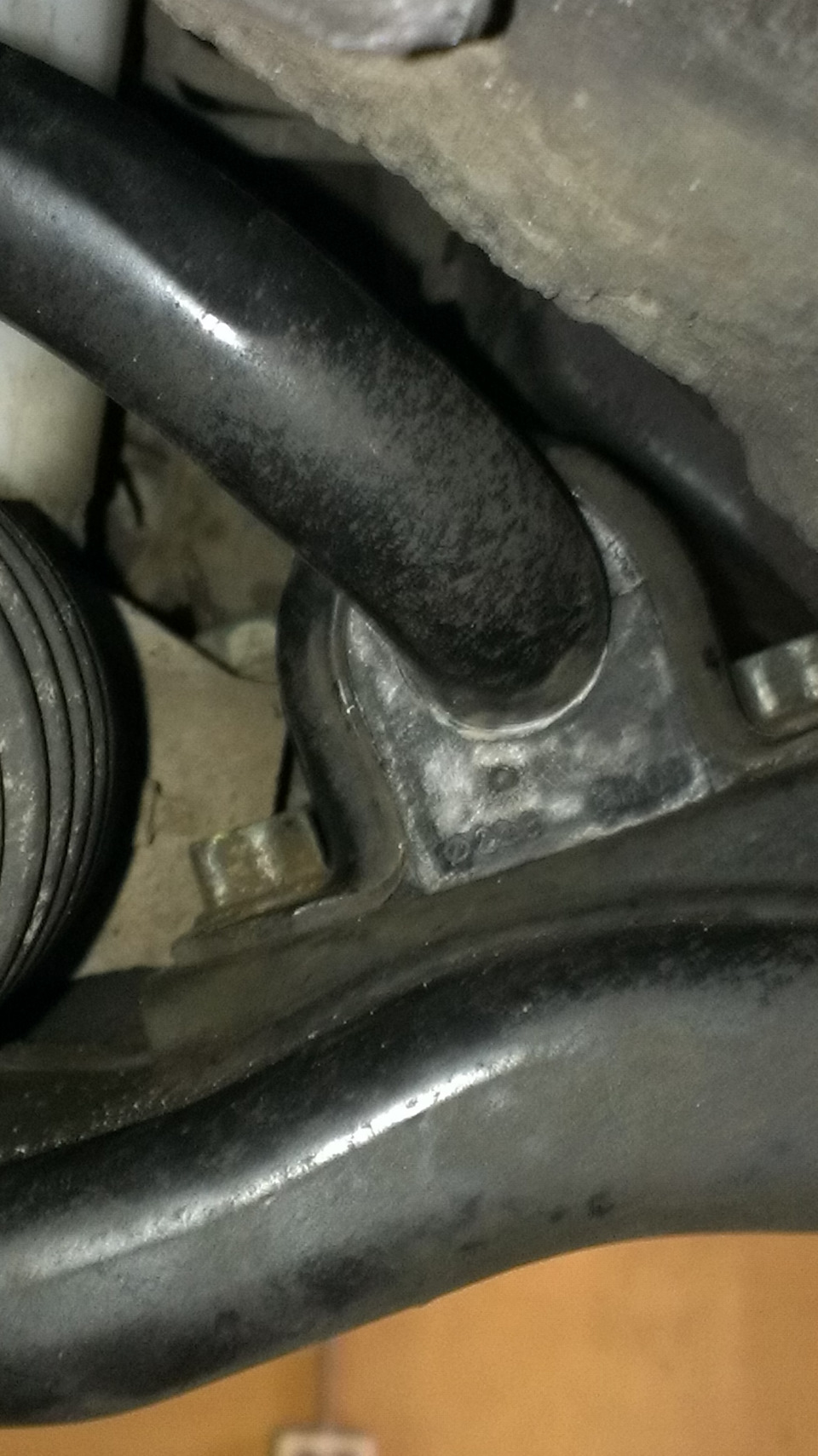 Поточний ремонт підвіски Hyundai Elantra J4 4