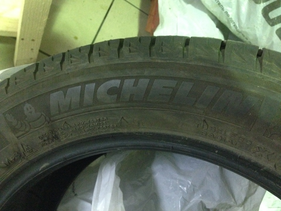 Зимова гума Michelin X-Ice Xi2 1