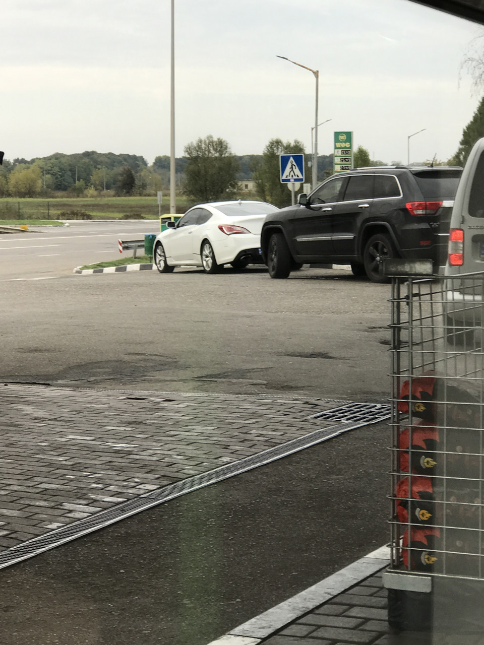 Заїхав до офіціалів Hyundai 2