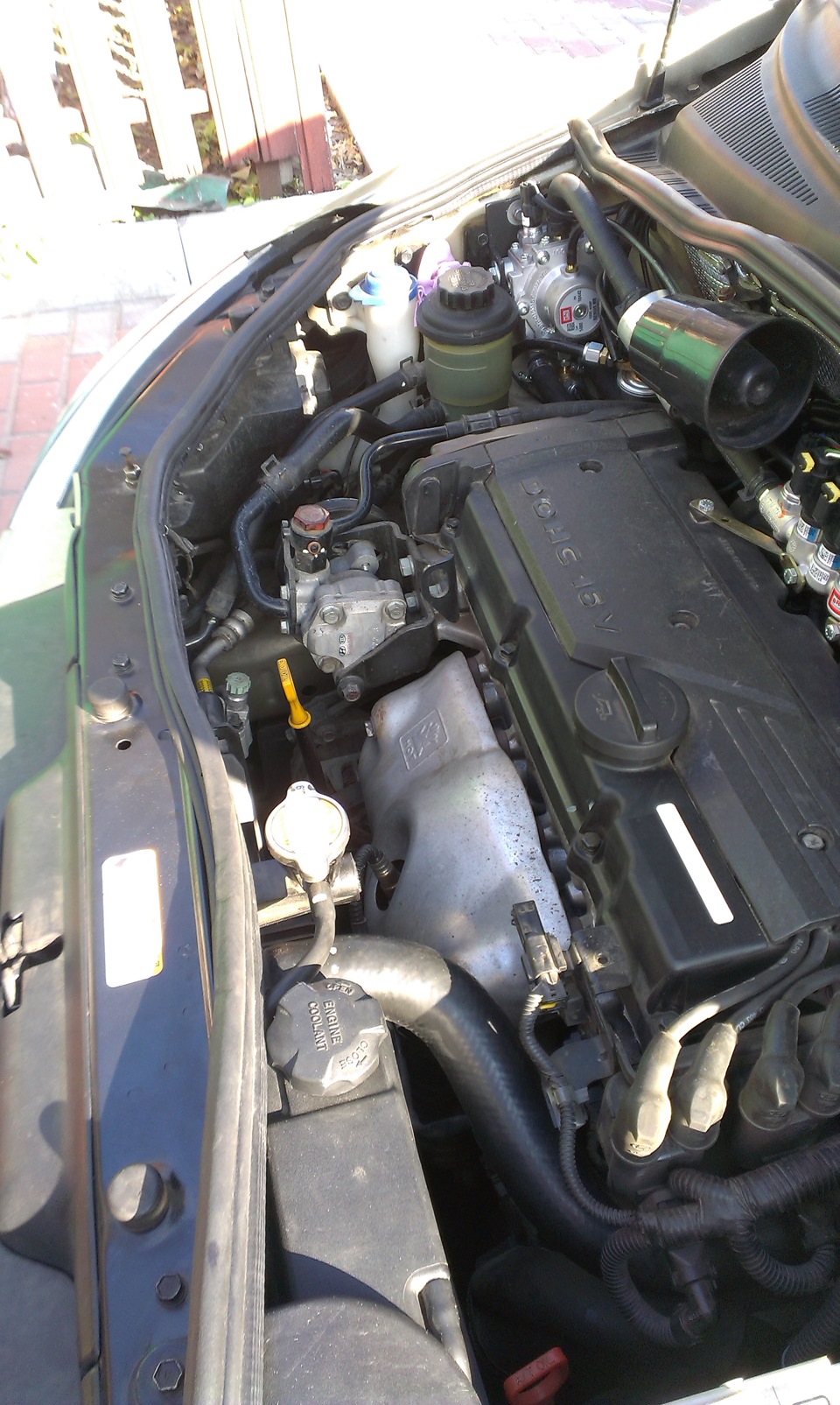 Встановлення ущільнювача від ВАЗ 2108 під капот 4