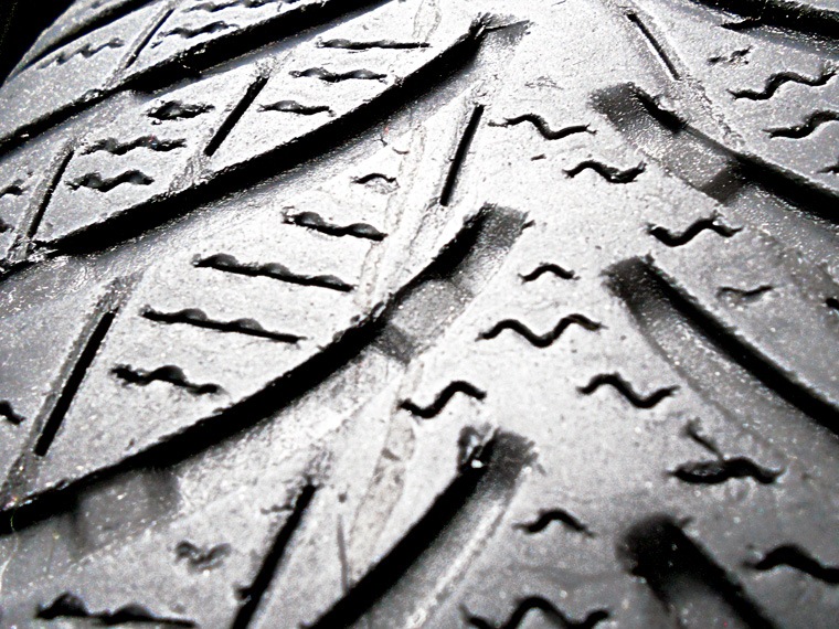 Goodyear Ultragrip 8 185/65 R14 2