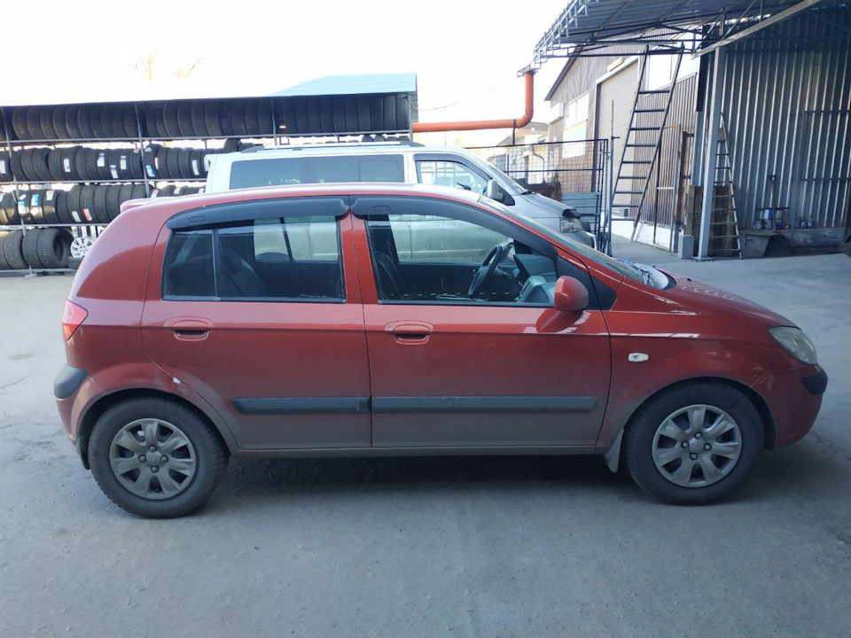 До 8 березня - Nokian Nordman SX2 175/70 R14 5