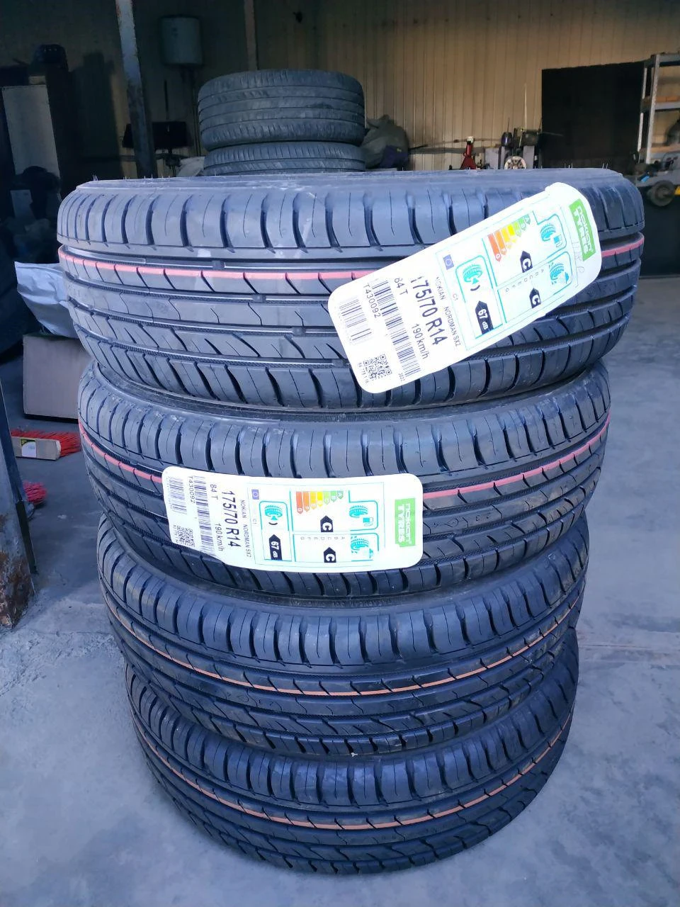 До 8 березня - Nokian Nordman SX2 175/70 R14