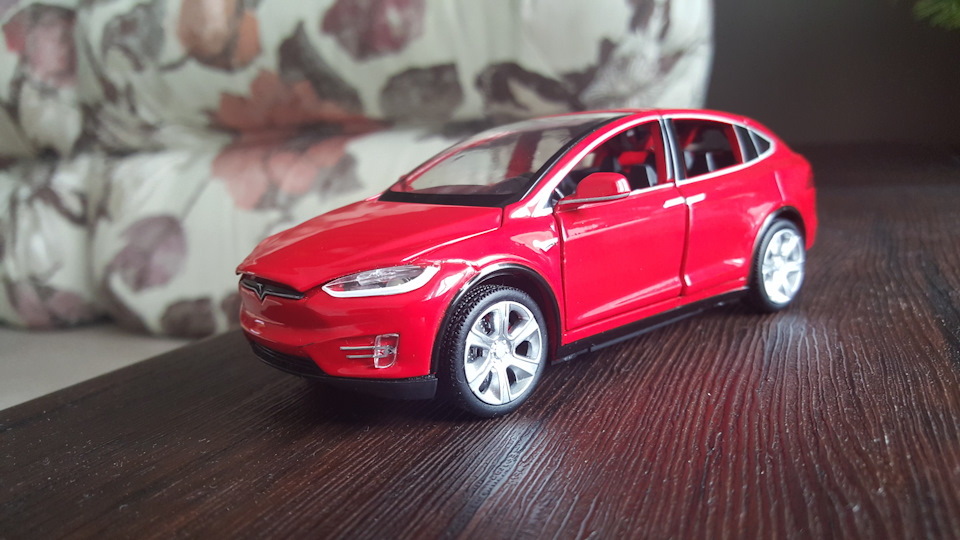 Дружина подарувала Tesla Model X 90D. Панове Я в шоооці! 5