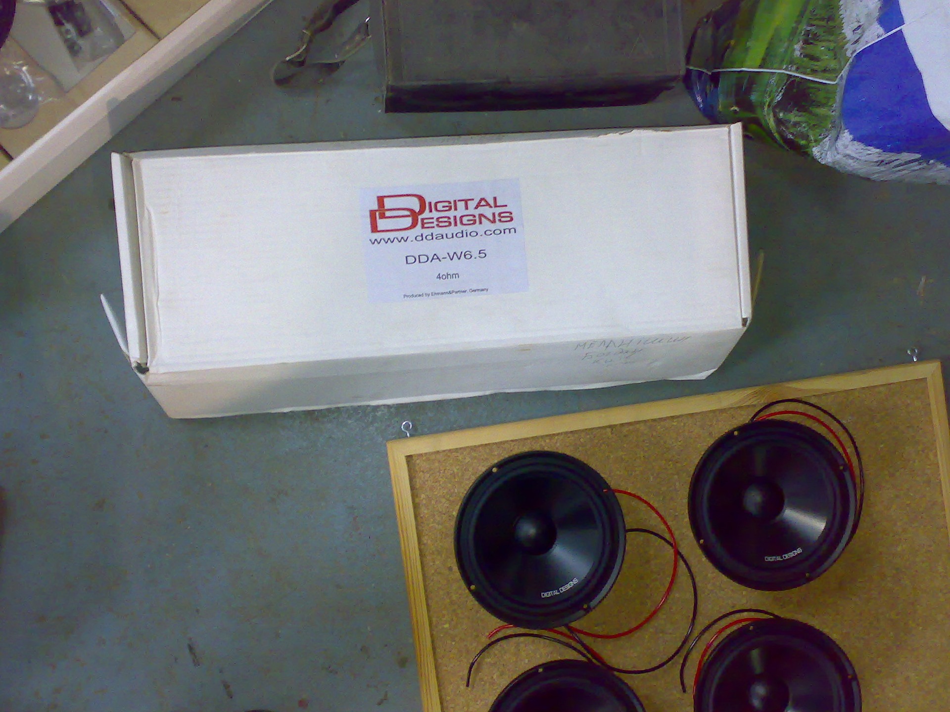 Нові мідбаси DDA-W6.5 3
