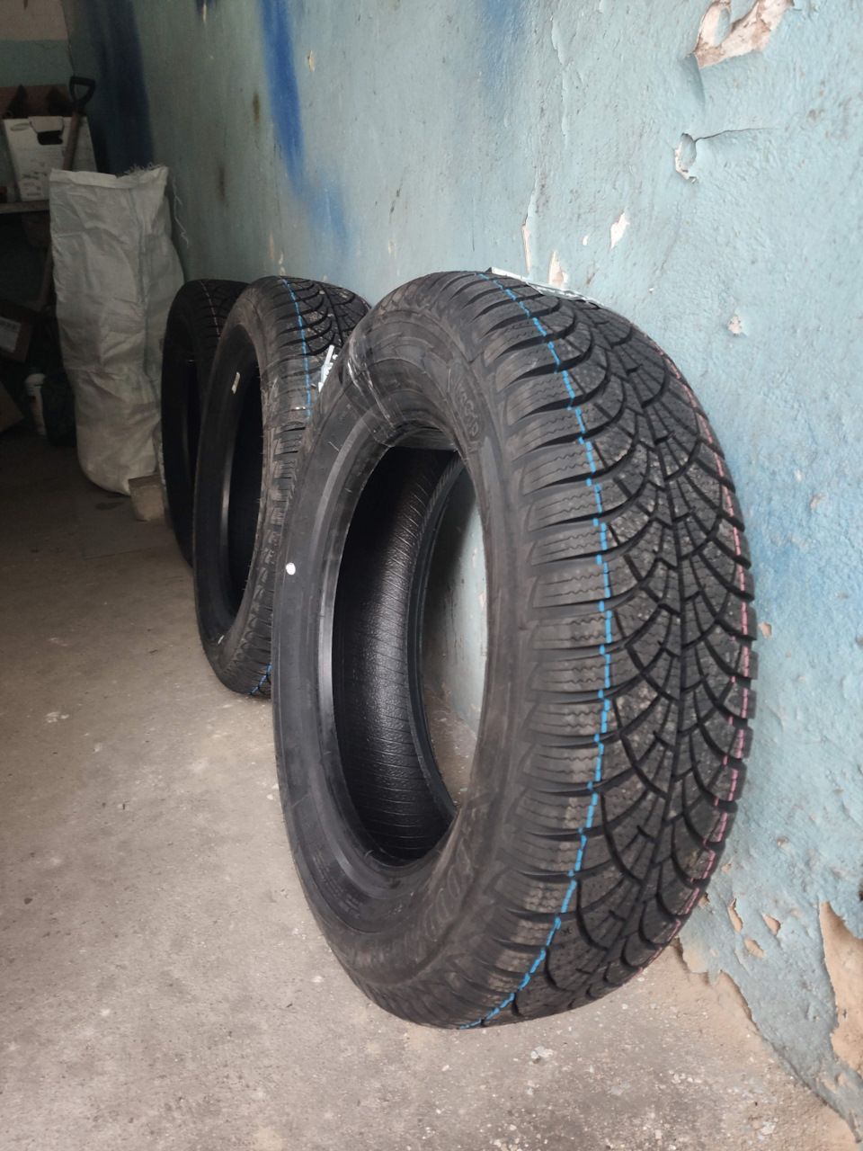 Перевзувся на зиму. Нові шини GoodYear UltraGrip 9+ 3