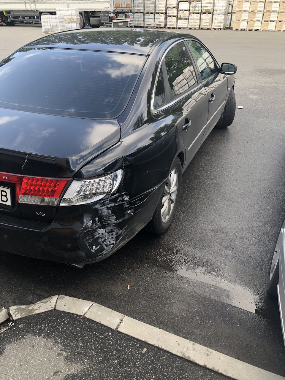 Не приємна історія); 1