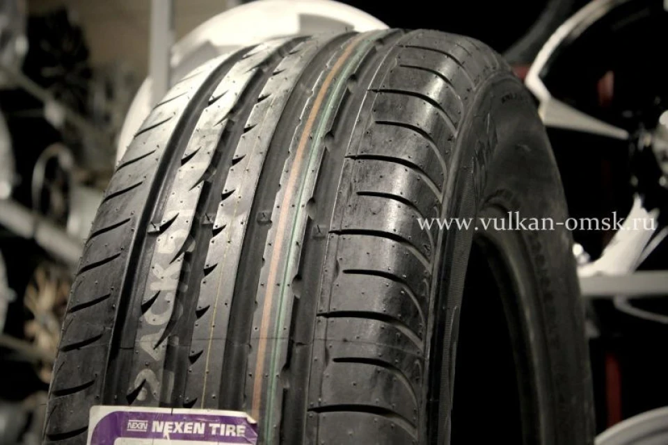 Nexen-Roadstone N8000 235/55 R17 - 2шт!